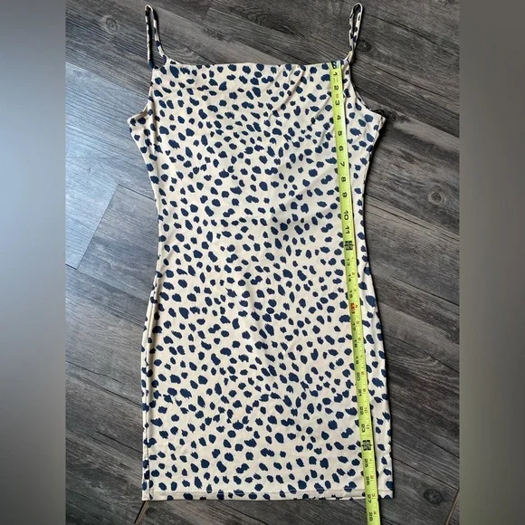 Forever 21 Women’s Mini Dress Size S - Picture 3 of 6